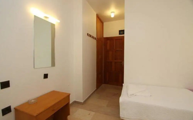 Eren Otel Çeşme