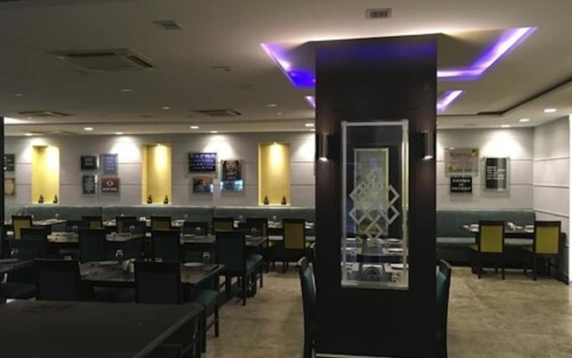 Karma Hotel