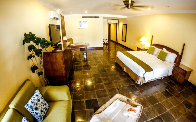Palm Beach Resort & Spa