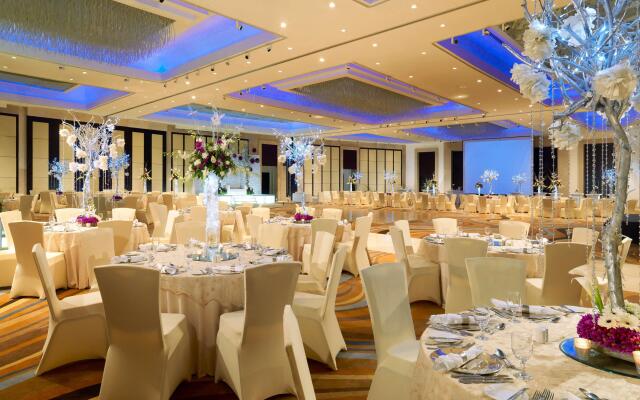 Отель Waldorf Astoria Cairo Heliopolis