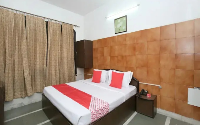 The Red Hotel