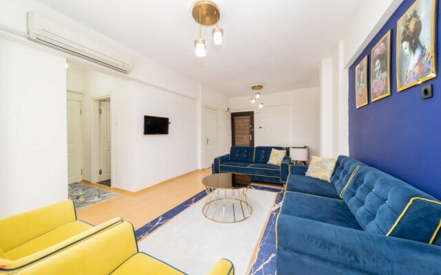 Cozy Apartment Near Mermerli Beach in Muratpasa