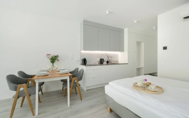 Sea&lake 209 With Parking by Renters
