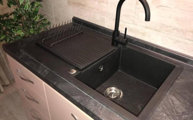 Apartment with Jacuzzi Fast internet Free Wifi