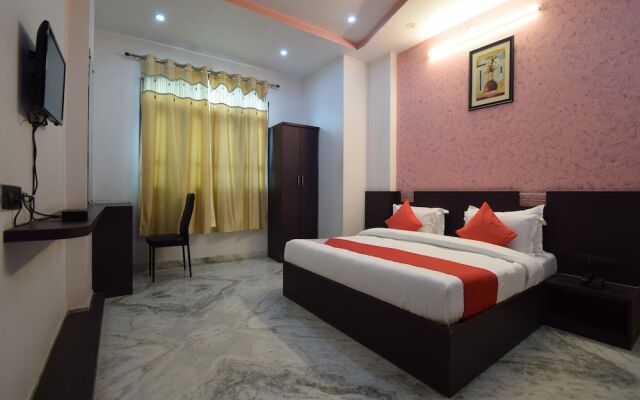 OYO 16914 Hotel Kiran Shree