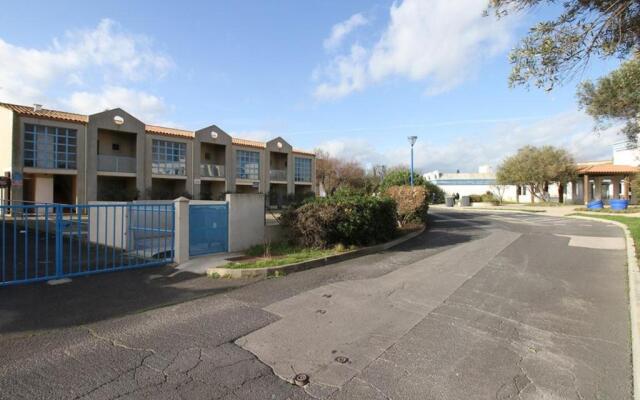 Appartement Balaruc-les-Bains, 1 pièce, 2 personnes - FR-1-553-114
