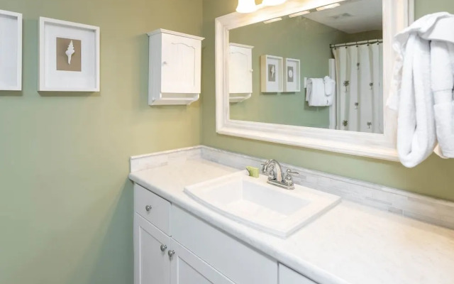 Phoenix X 711 2 Bedroom Condo