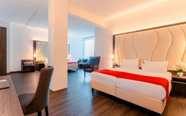 PLAZA Premium Almere