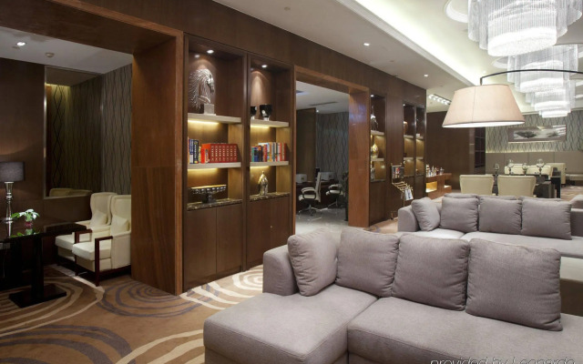 Crowne Plaza Xiangyang by IHG