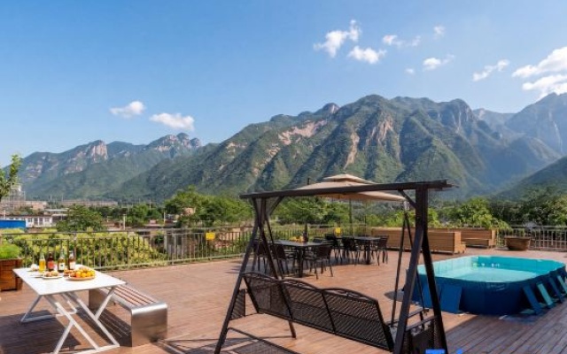 Qixia Mountain Residence Homestay (Huashan Scenic Area Tourist Center Store) – Outside – Weinan