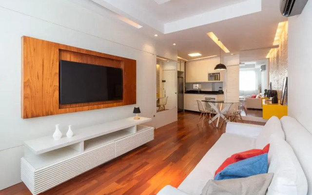 Modern Design Between Ipanema and Copacabana Bc405