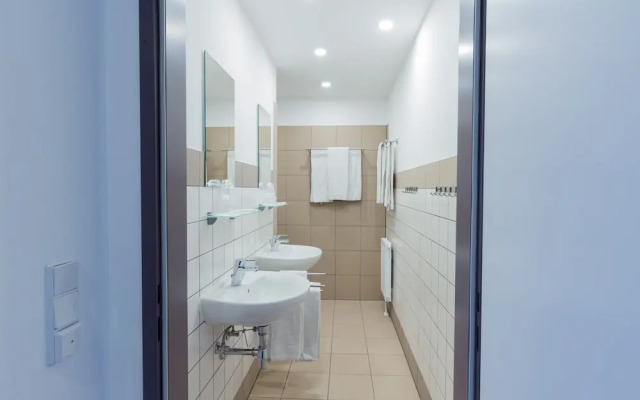 Win Budget B&B