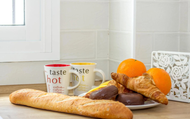 Perfectly located beachside apartment in Elviria Marbella