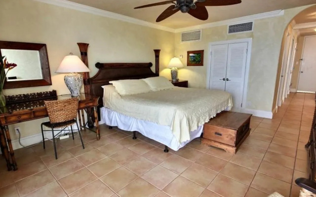 Lahaina Shores 501 by RedAwning