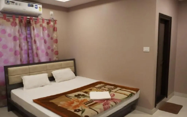 Hotel Raj Palace