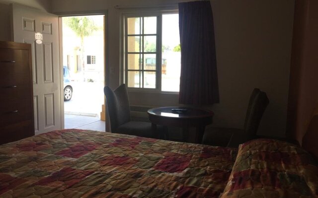 Motel 6 Long Beach, CA - International City