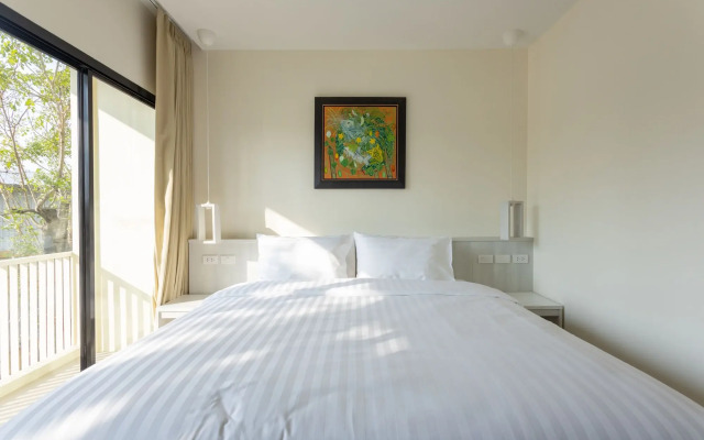 Porestva Hotel Sriracha
