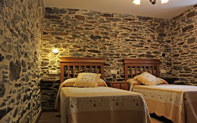 Apartamentos El Llago