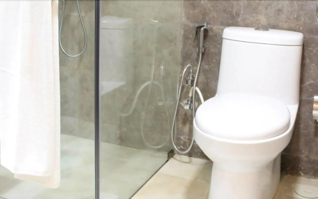 Golden Chariot The Boutique Hotel, Andheri