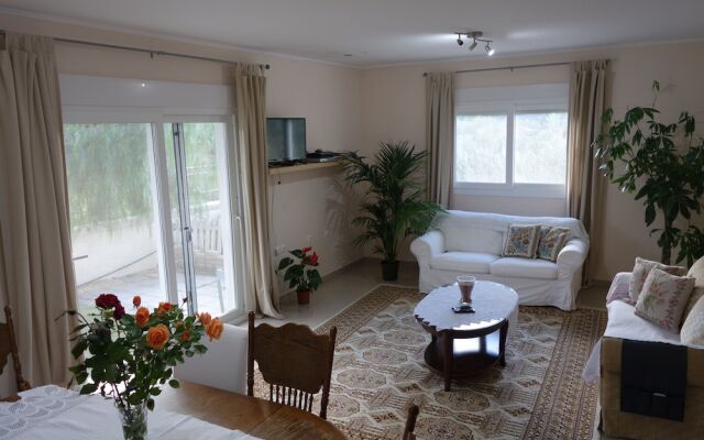 4 Bedroom Family Friendly Home
