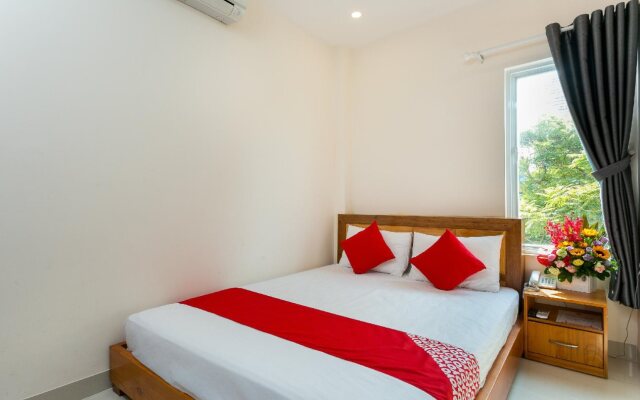 Sunshine Beach Hotel By OYO Rooms