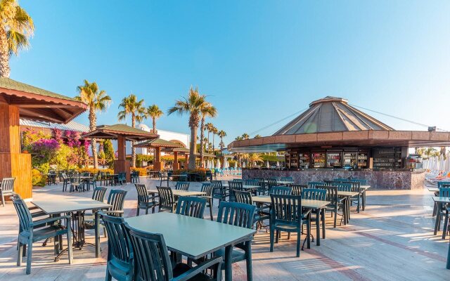 Emelda Sun Club Hotel
