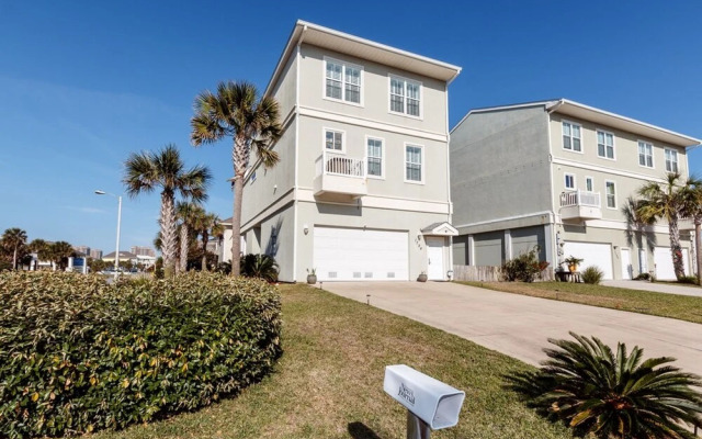 Sandy Beach Pensacola Beach