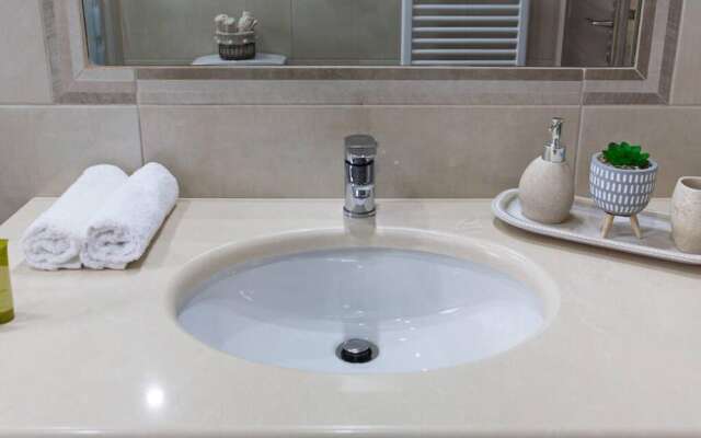 Sunny Apartment Lefkada - Lefkada BnB