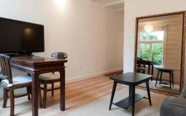 Dacosta Corner Jordaan