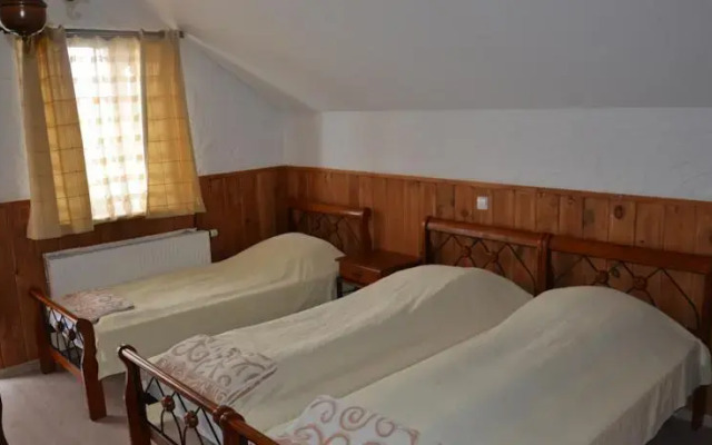 Alėjos Ąžuolas