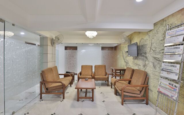 OYO 10197 Hotel Apex