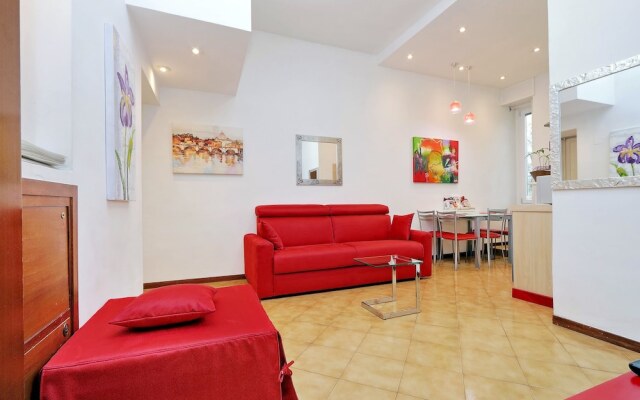 Chic Modern Apartment