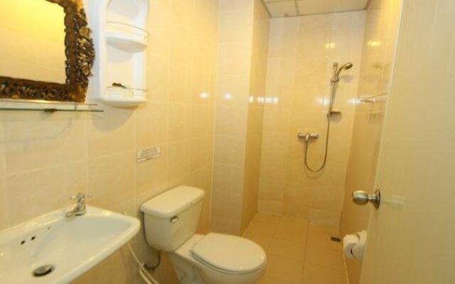 Omaya Guest House