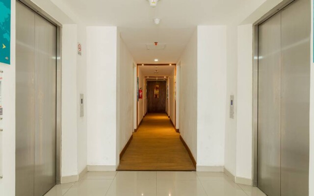 RedDoorz Apartment @ Aeropolis Tangerang