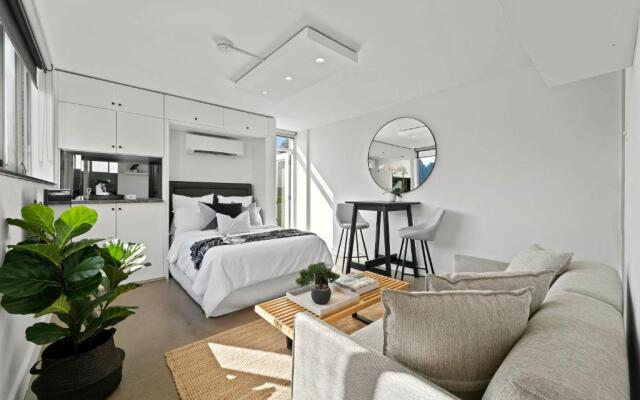 Modern Potts Point Studio