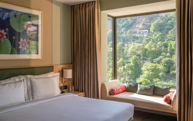Club Mahindra Kandaghat Resort – Guest Rooms – Waknaghat