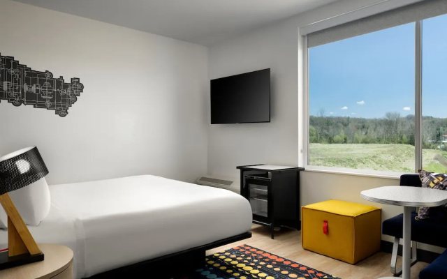 Aloft Knoxville West