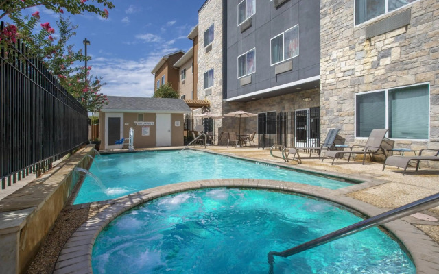 Fairfield Inn & Suites Marriott San Antonio Boerne