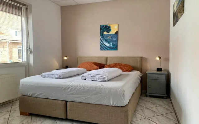 Ground-floor Apartment in Petten in Centre
