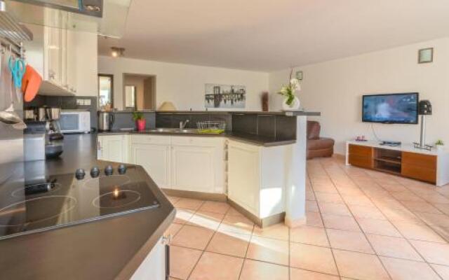 Apartment Avenue Des Terrasses