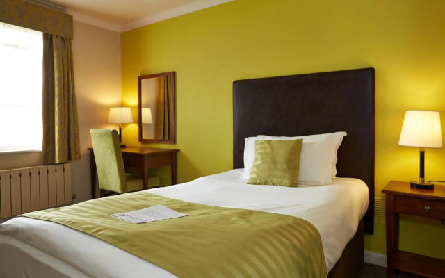 Red Lion Hotel by Greene King Inns