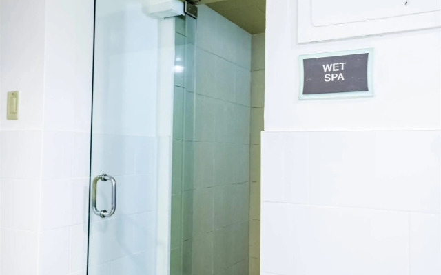 Best Western Premier Toronto Airport Carlingview Hotel
