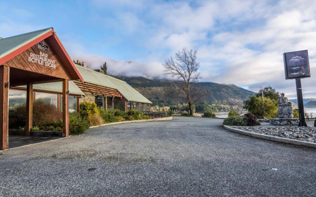 Lake Hawea Hostel