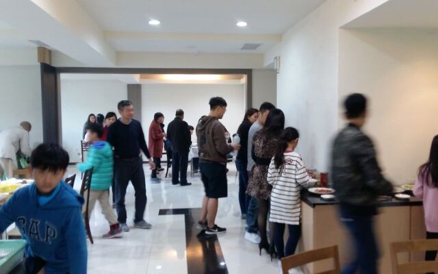 Yi Da lakeside Hotel