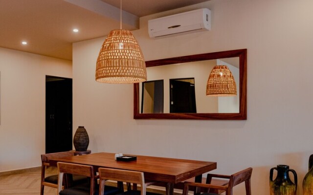 2 Bedroom Luxury Suite 204