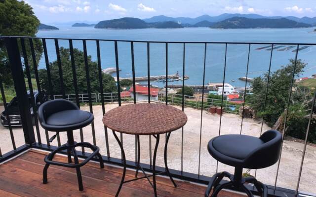 Yeosu Geumpa Pension