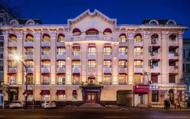 Seine House