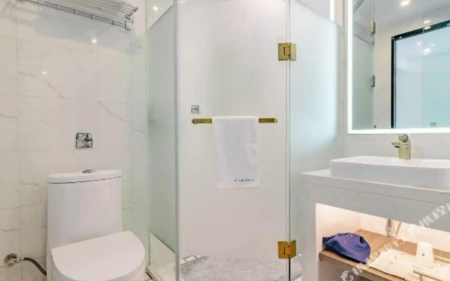 7 Days Premium Hotel (Fenggang Yongsheng Street New High Plaza Branch)