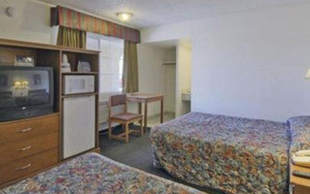 Travelodge by Wyndham Victorville