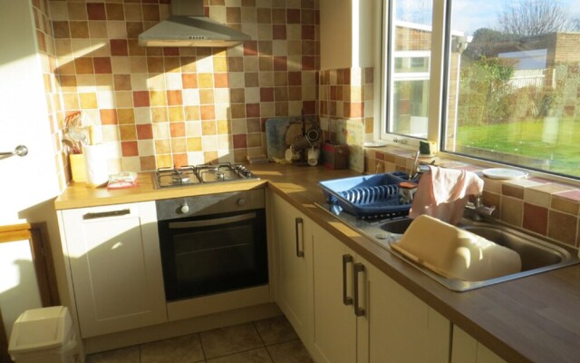 Westmead. Chalet Bungalow